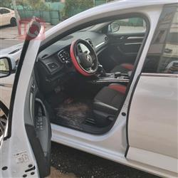 رينو ميجان